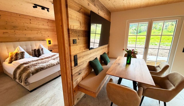 Forestum - Black Forest Luxury Apartments - Apartment Auerhahn with sauna