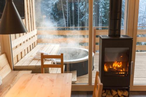 Forstgut - Premium Waldchalets und Lodge Suiten