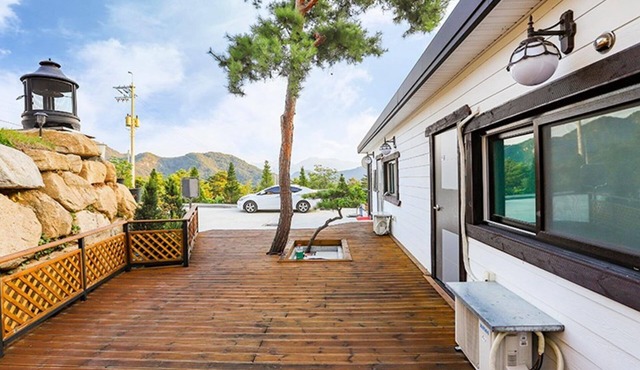 Four Seasons Pension Jecheon