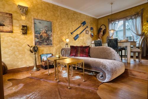 Friedrichstadtnixe, meerchenhaftes Haus mit Sauna