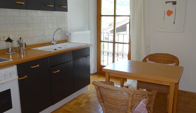 Friendly, central vacation apartment with mountain view, 30sqm
