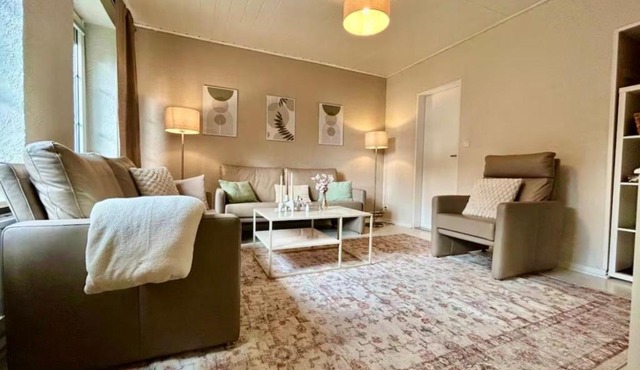 Gästehaus - 2 Bäder, 8 Pers, Parkplatz, Garten, Terrasse