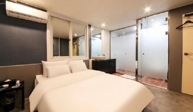 Gamdong Hotel