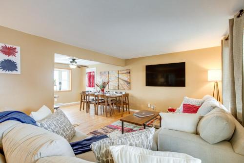Gather Family! Home w/Fenced Yard in Wheat Ridge