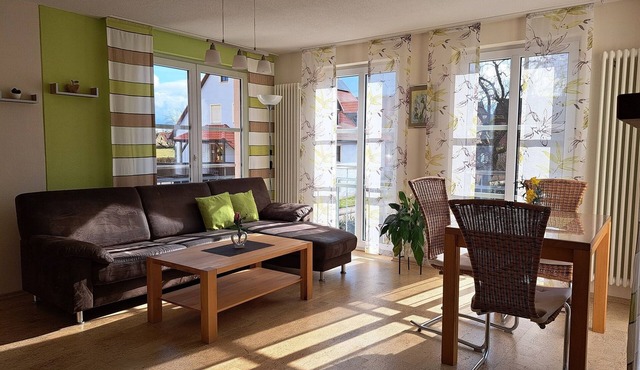 Gemühtliche Ferienwohnung mit Garten und Liegewiese