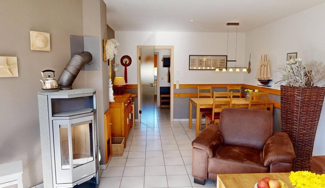 Gemütliche Ferienwohnung mit Kamin für 5 Gäste und Hund auf Fehmarn