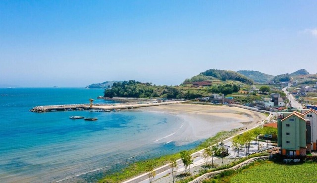Geoje beach house