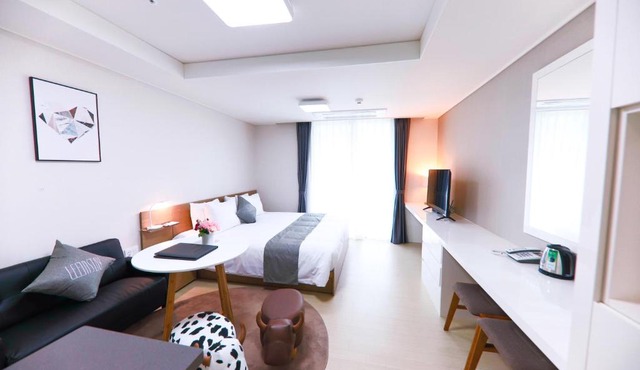 Geoje Leein Stay Hotel