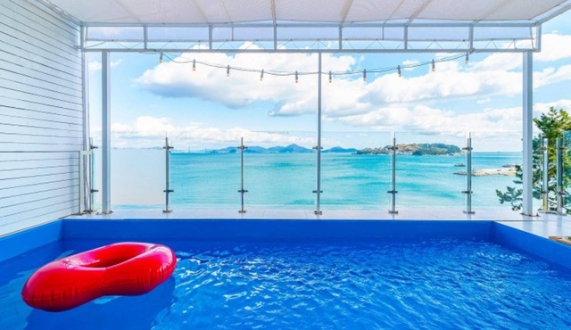 Geojedo Discovery Pool Villa