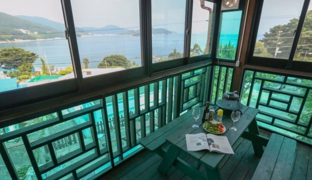 Geojedo Gyejeoryeohaeng Pension