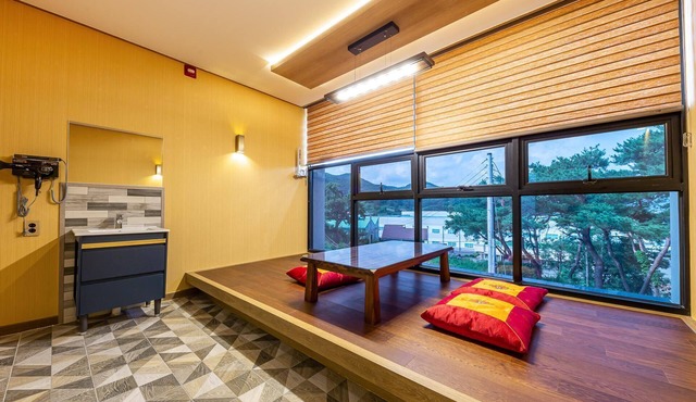Geumsan High Hill Self Check-in Hotel