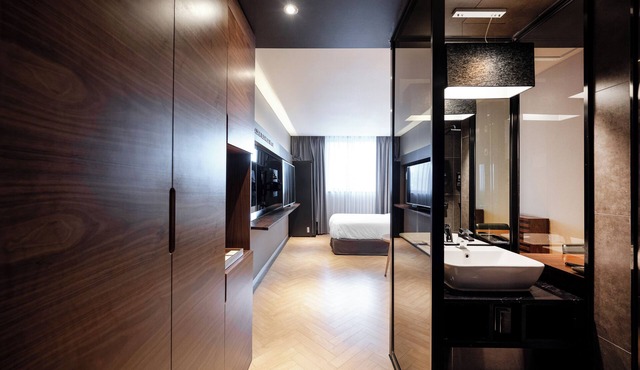 Golden Business Hotel