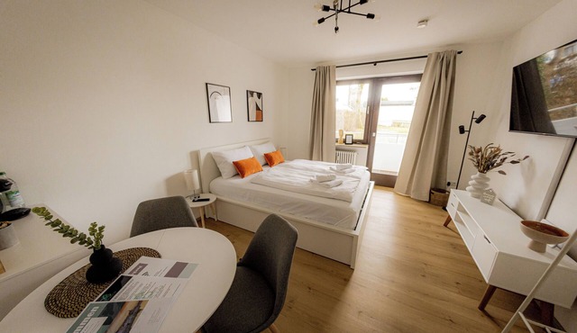 'GoldPath' Passau - Spitalhof I Modern I WLAN I Kitchen I Balcony I Wipu TV