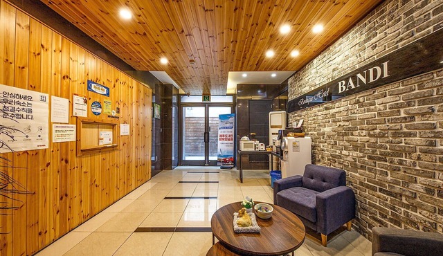 Gongju Hotel Bandi