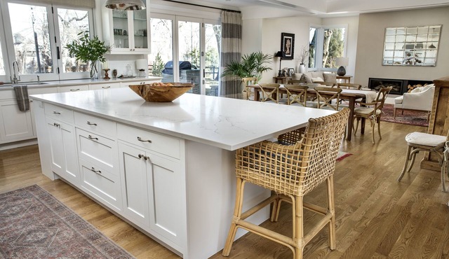 ✯ Gorgeous 5 Bedroom Home - Large Patio & Fire Pit ✯