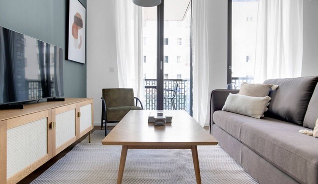 Gorgeous Mitte 2BR nr Potsdamer Platz, by Blueground