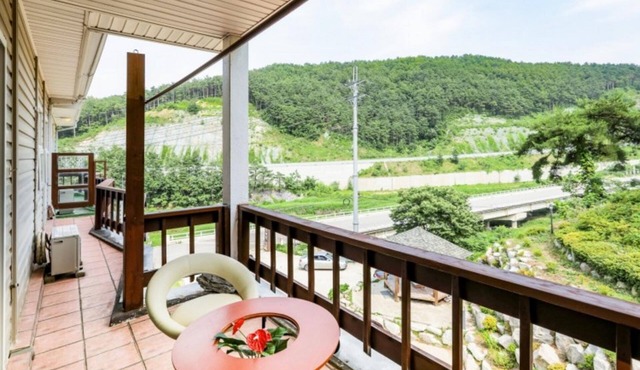 Goseong Haedangwha Pension