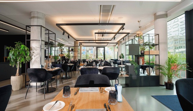 GREFIS Hotel