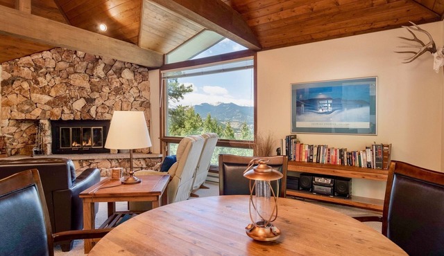 Griffin Family Vacation At Windcliff 4 Bedroom Home by RedAwning