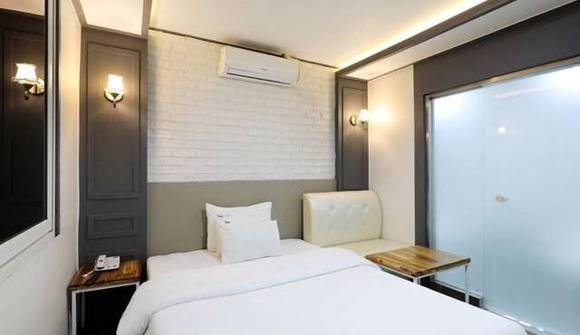 GUKMIN HOTEL