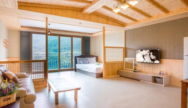 Gwangyang Feel Tourist House Pension