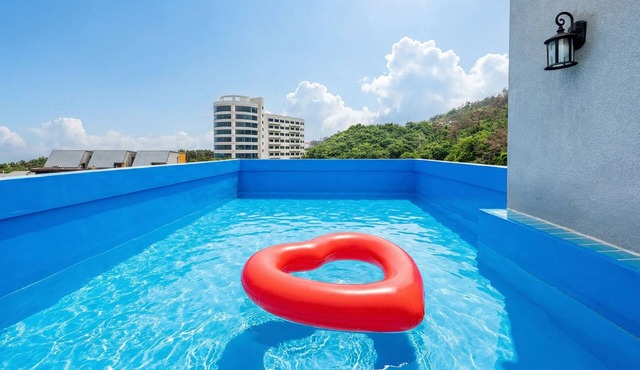 Gyeongju Gampo Laviangrose Pool Villa