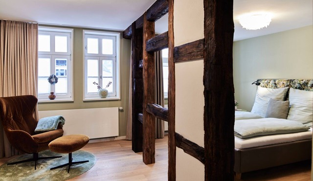 Half-timbered romance at the cathedral