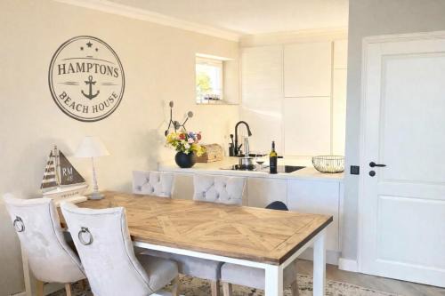 Hamptons Beach House Grömitz inklusive Saisonstrandkorb