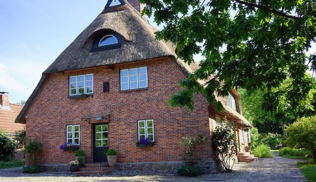 "Haus auf dem Berg"