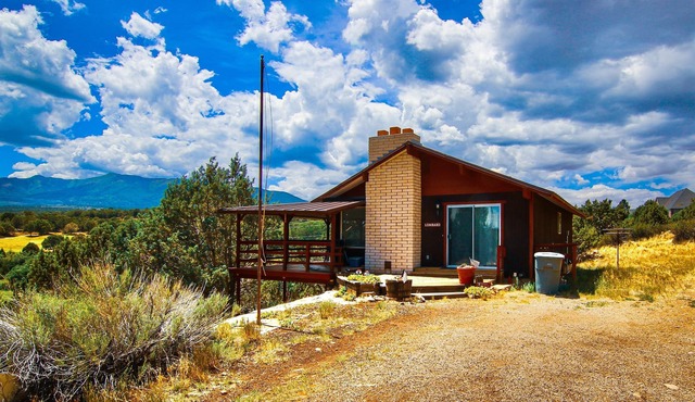 Hideout Ft Abajo Cabin Stunning Views and Secluded