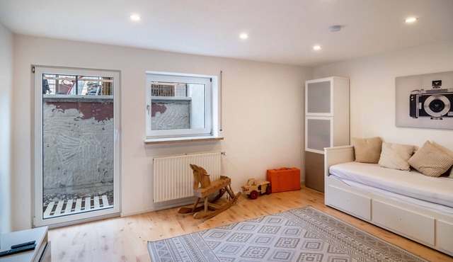 Holiday Apartment 'Im Tal Der Liebe' with Private Terrace, Shared Garden and Wi-Fi