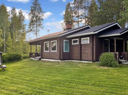 Holiday Home Aurinkoranta by Interhome