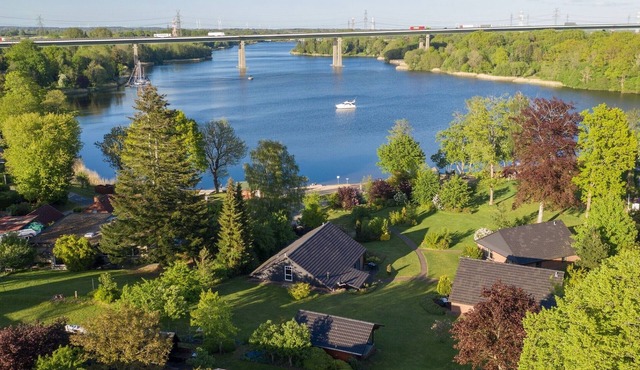 Holiday Home 'Eiderblick' with Private Terrace, Private Garden and Wi-Fi