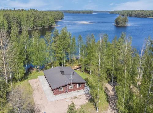 Holiday Home Huvikumpu by Interhome