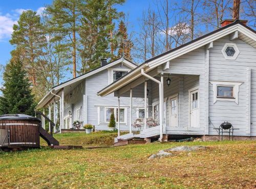 Holiday Home Mänty-linna by Interhome