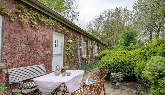 Holiday Home 'Moseler Pynackerhof' with Private Terrace and Private Garden