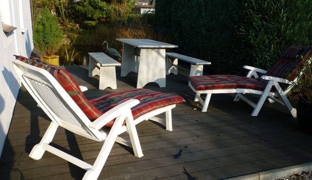 Holiday home near Hamburg – quiet, close to the city, with a large terrace.