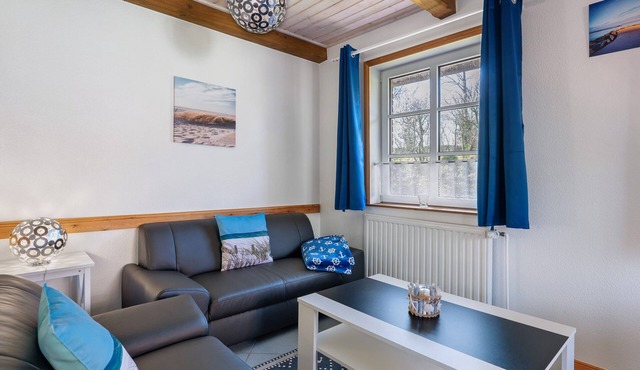 Holiday Home 'Robbe' with Shared Terrace and Wi-Fi