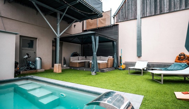Holiday Home 'Spessart Oase' with Private Pool, Private Terrace and Wi-Fi