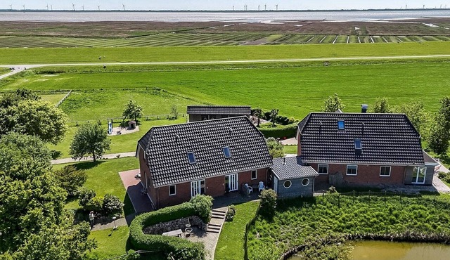 Holiday home 'Süderhafen' with Sea View, Private Terrace and Wi-Fi