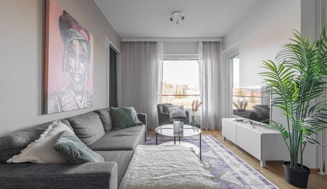 Homelike 1BR Apt. with Sauna & Parking