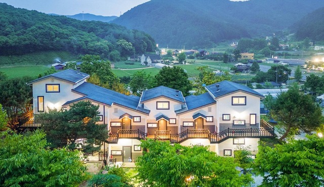 Hongcheon D-day Pension&camping