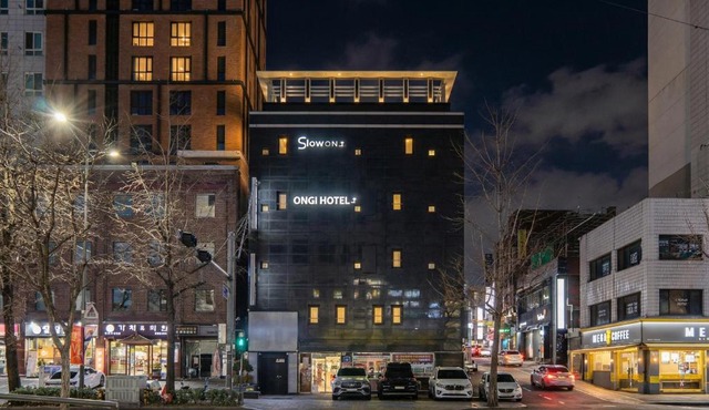 Hongdae Ongi Hotel 홍대 온기 호텔