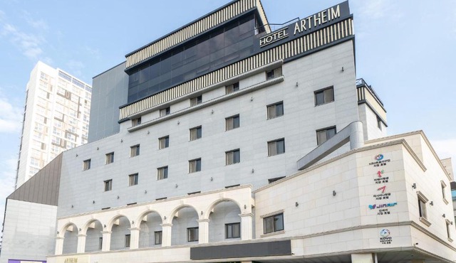 Hotel Artheim