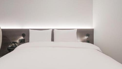 HOTEL lantana