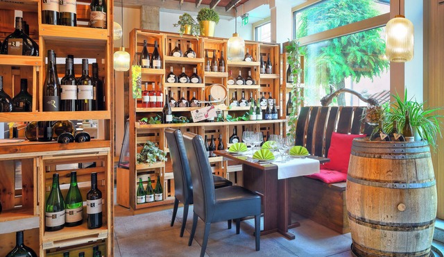 Hotel Müller Café & Wein . Mondholzhotel