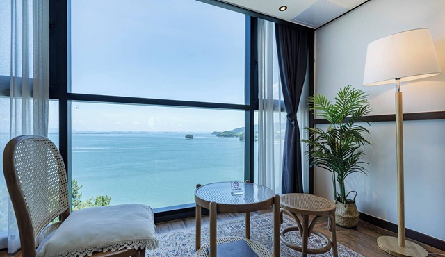 Hotel Urban Island
