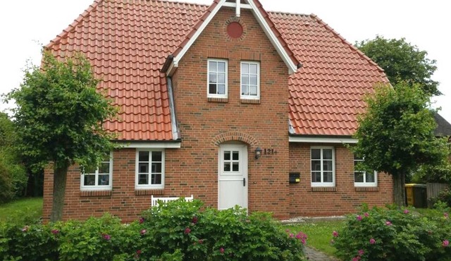 House 121a, Germany