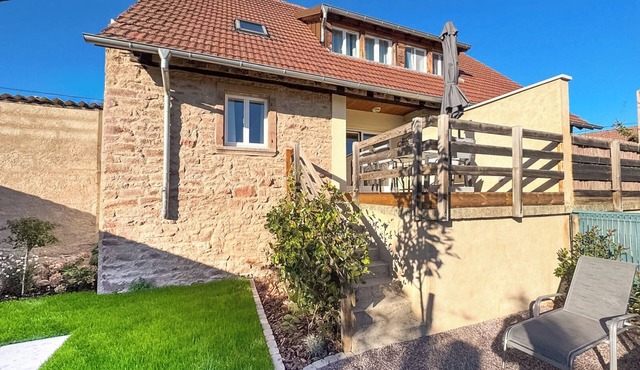 House 90m² | Private garden & parking | Route des Vins