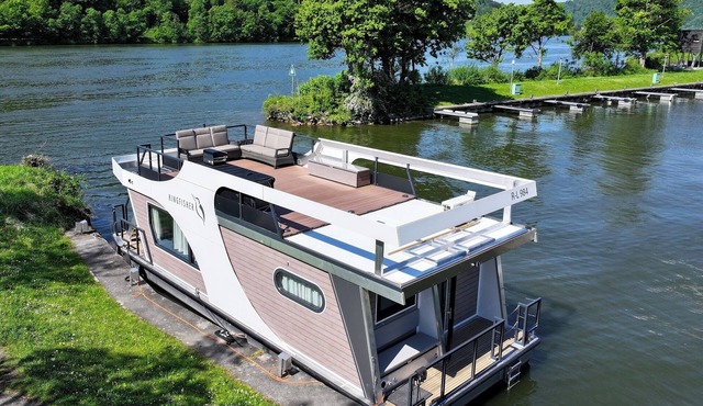 Houseboat near Passau